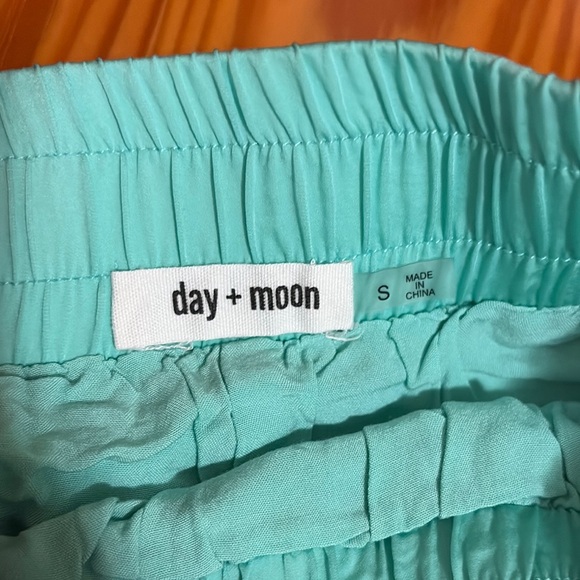 Blue Bubble Mini Skirt with Ruffled Tie Front - Picture 3 of 3